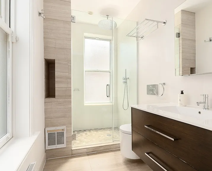 582 2nd St #4 — Photo 8