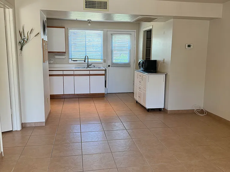 437 S Paseo Madera #B — Photo 15