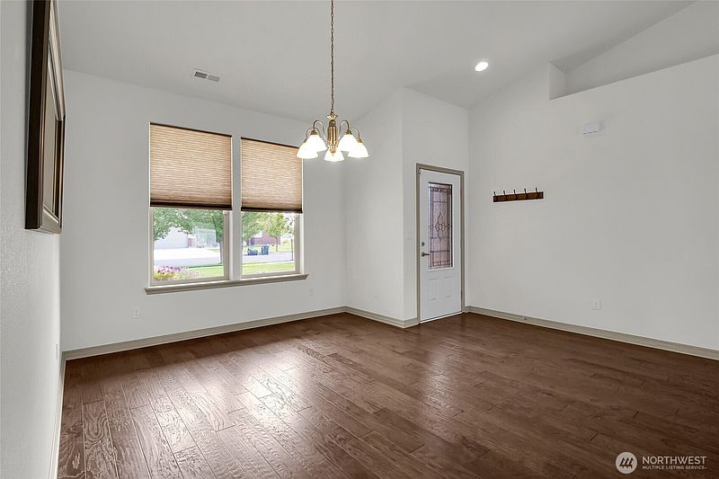 4th image of 3440 W Blue Heron Lane