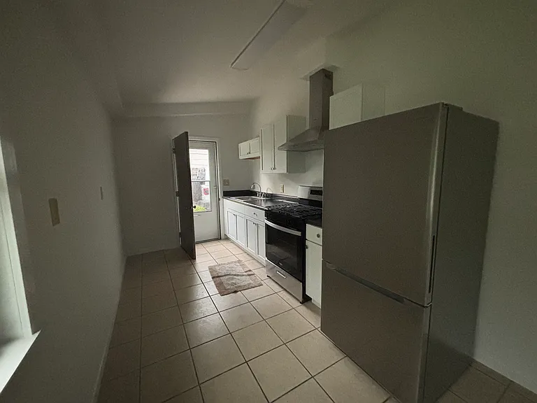 1109 Saint Helena Dr — Photo 7
