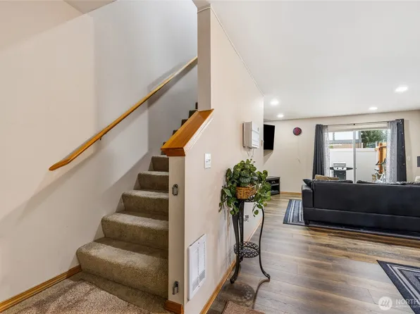 5002 S 30th Street #D2, Tacoma, WA 98409