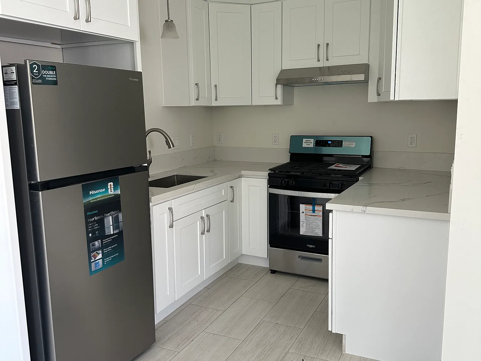 1 bed, $2,300 — Photo 3