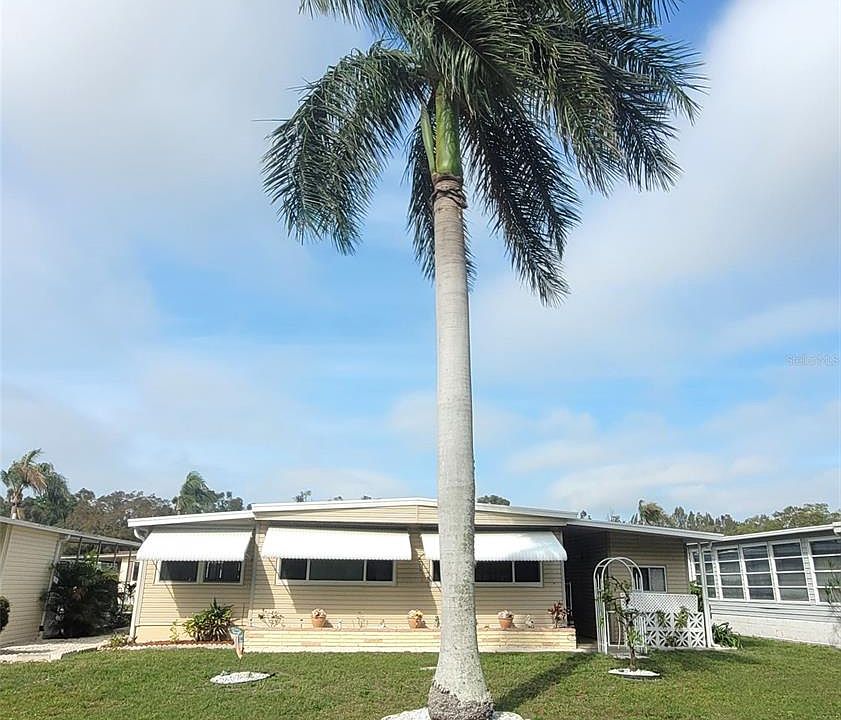 1st image of 17 WHITE OAK TERRACE