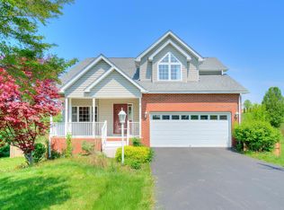 506 Wildflower Ln, Blacksburg, VA 24060