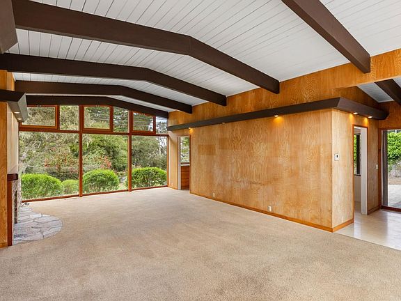 5th image of 3071 Sloat Rd