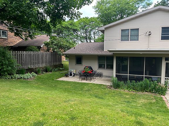 4th image of 5023 Manitowoc Pkwy
