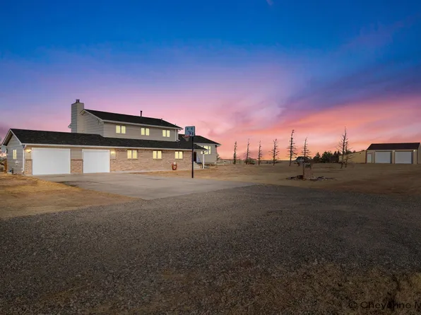 2918 Sitting Bull Rd, Cheyenne, WY 82009