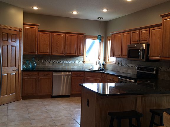 5th image of 300 11th St NW