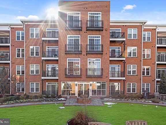 5th image of 1451 Belmont St NW APT 213