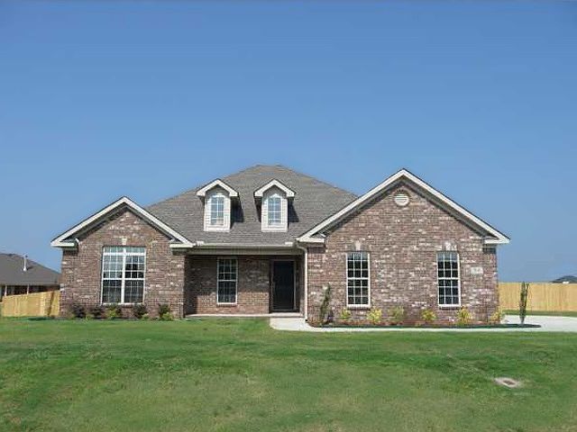 1st image of 306 Ravens Crest Dr