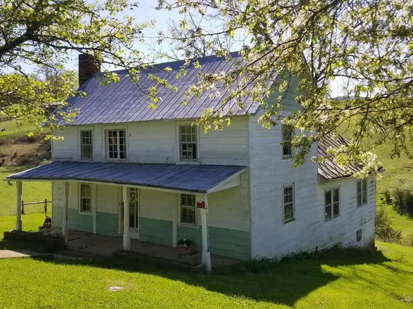 302 Toll Branch Rd, Johnson City, TN 37601