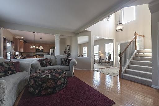 3rd image of 25116 Armstrong Ln