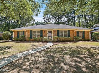 112 Long Meadow Rd, Brandon, MS 39042