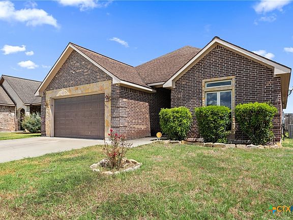 2nd image of 615 Mason Cir