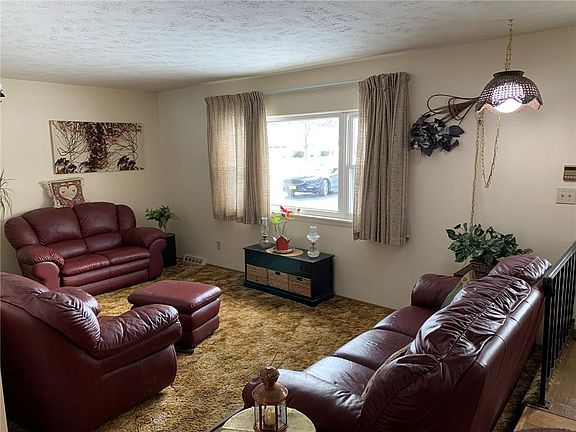 2nd image of 67 Finnegan Way