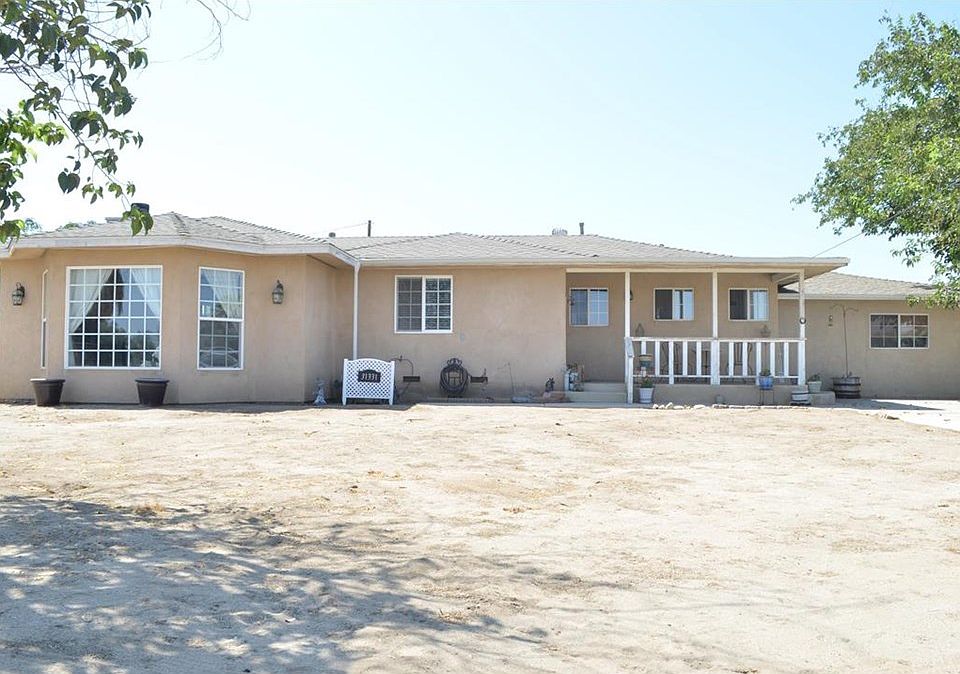 1st image of 31331 Yucca Ave