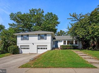 5602 Springfield Dr, Bethesda, MD 20816