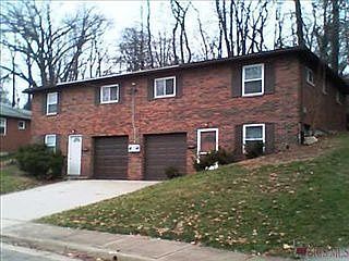 2nd image of 320 & 324 Cluster Ave