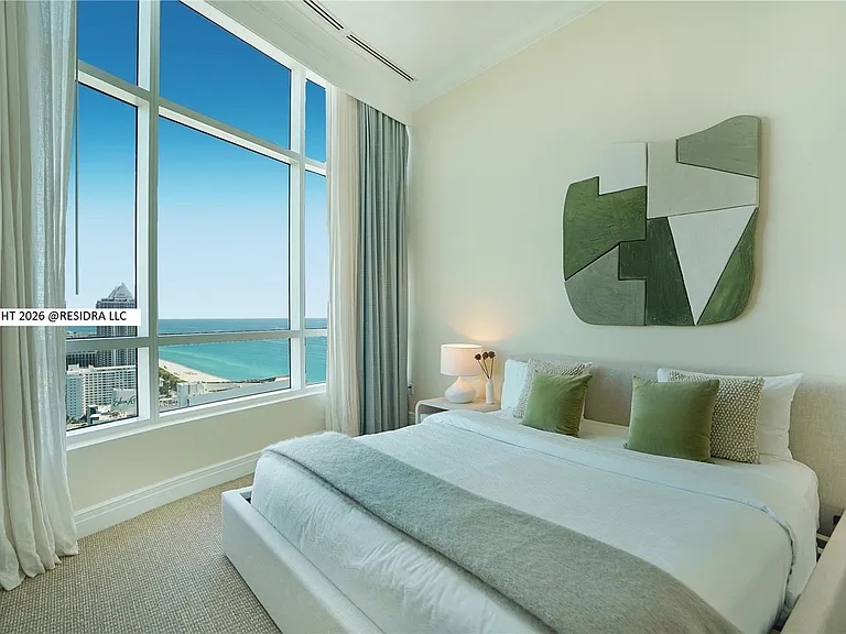 4401 Collins Ave #2806 — Photo 16