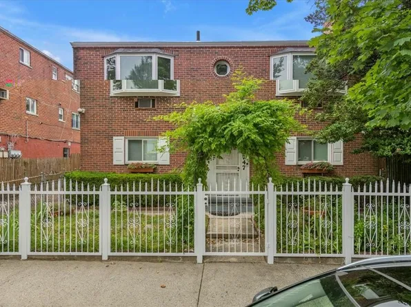 2747 Hering Avenue, Bronx, NY 10469