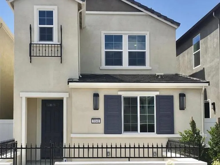 3141 Bluebird Ct — Photo 1