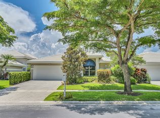 17201 Huntington Park Way, Boca Raton, FL 33496
