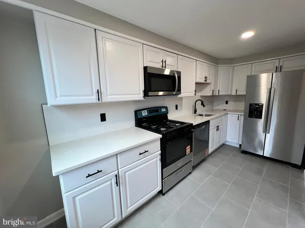 1350 Kimberly Dr, Philadelphia, PA 19151