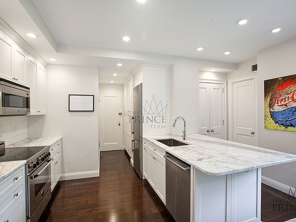 5th image of 25 E 83rd St APT 7D