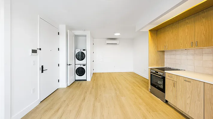 Rented by Nooklyn NYC LLC | media 5