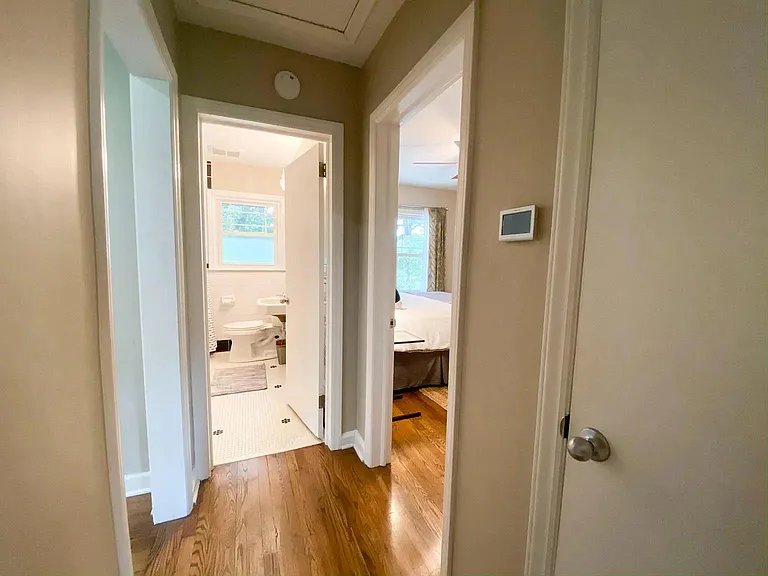 607 Burke Rd NE #A — Photo 11