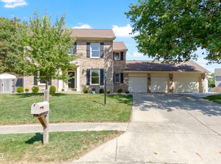 10717 Stonemill Ct, Fishers, IN 46038