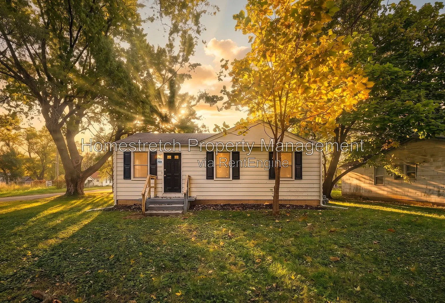 3 bed, 1.0 bath, 1142 sqft, $1,495 — Photo 2
