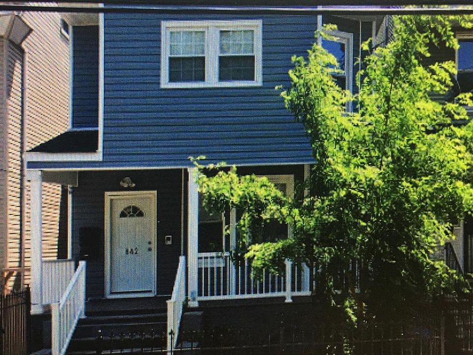 1st image of 842 S 15th St Floor 2