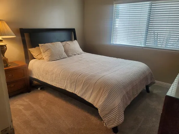 643 Park Ave, Long Beach, CA 90814