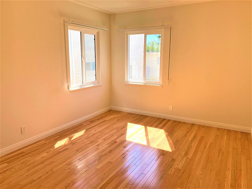1st image of 1643 Colby Ave APT 8
