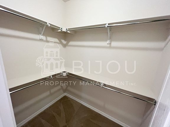 3rd image of 1167 Solitaire St