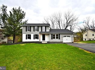 1230 Grosser Rd, Gilbertsville, PA 19525