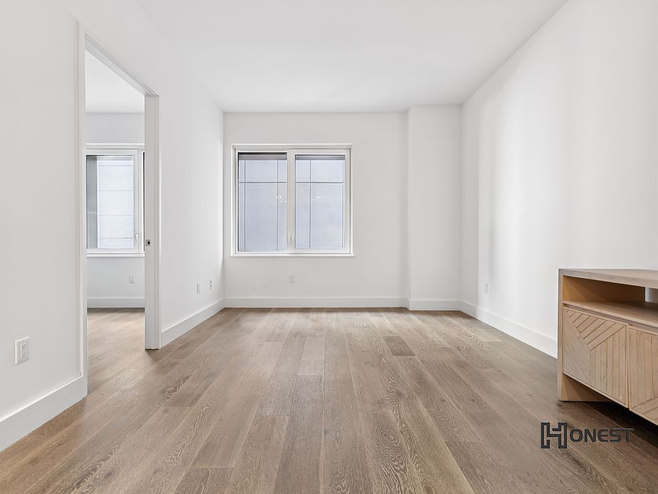 1st image of 10 Nevins St #7C