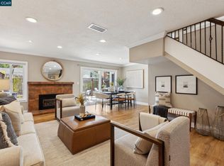208 Whitney Ct, Walnut Creek, CA 94598
