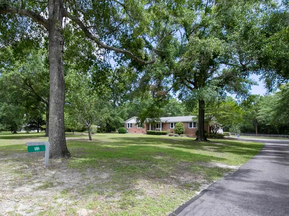 596 Valley Ridge Rd, Swansea, SC 29160