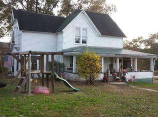 91 N Main St, Sutton, WV 26601