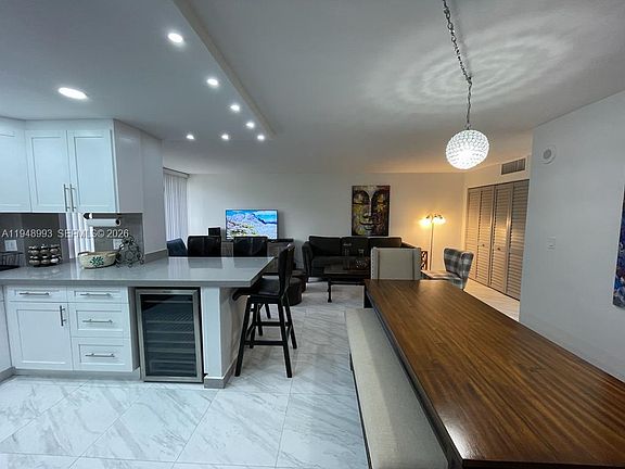 3rd image of 16919 N Bay Rd APT 104