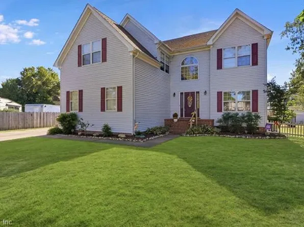 806 Crosswood Ct, Chesapeake, VA 23322