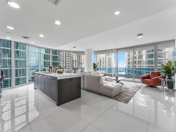 200 Biscayne Boulevard Way APT 3601, Miami, FL 33131