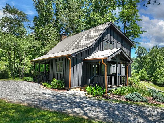 4th image of 2628 Big Creek Rd