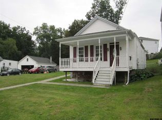 8 Grant Ave, Troy, NY 12180