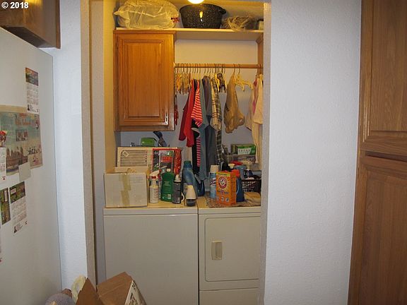 3rd image of 20505 Birch Pl