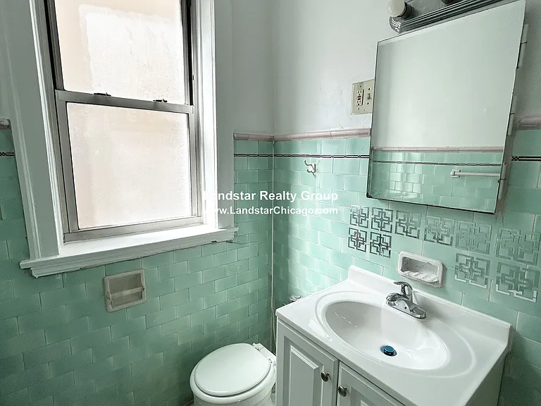 1806 W Farwell Ave #3B — Photo 12