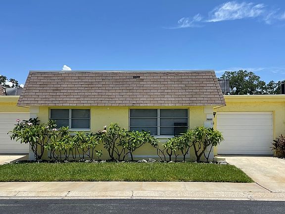 3rd image of 7057 Versailles Unit 15