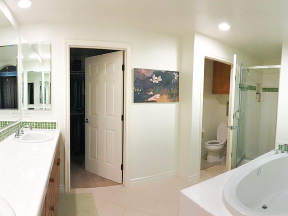 3rd image of 7101 Playa Vista Dr